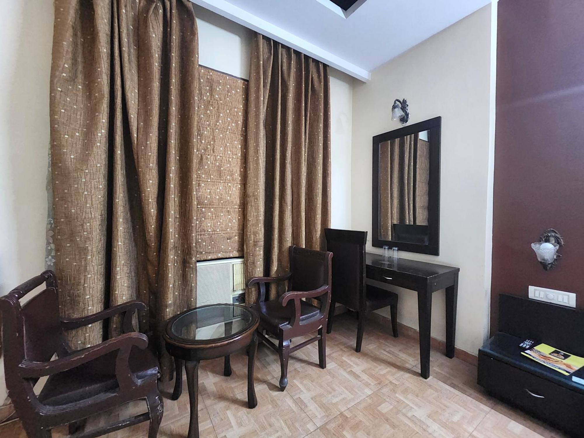 Hotel Mid Town Delhi  Exterior foto